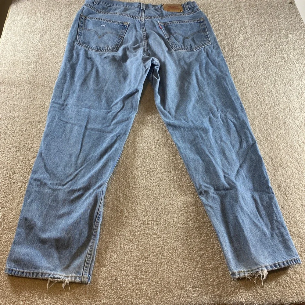 Levi 550 Relaxed Fit Mens 40x32 Light Blue Fair Distressed Vintage Tapered Jeans